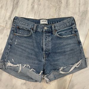 AGOLDE Parker long short in cuffed style.